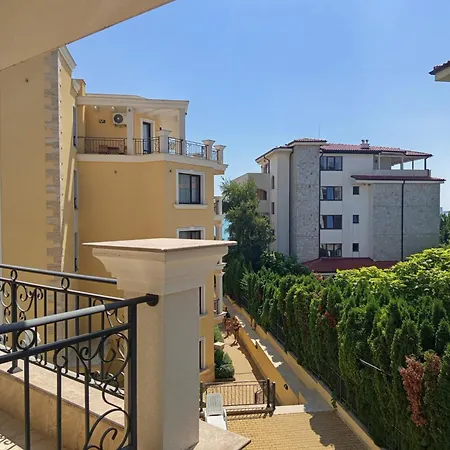 Hrizantema Horizontm شقة